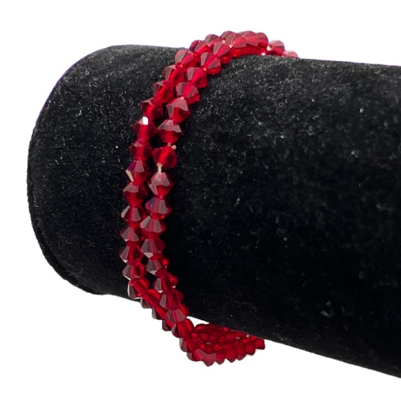 VINTAGE DARK RED FACETED CRYSTAL STRETCH BRACELETS - SET OF 2 - Picture 5 of 16